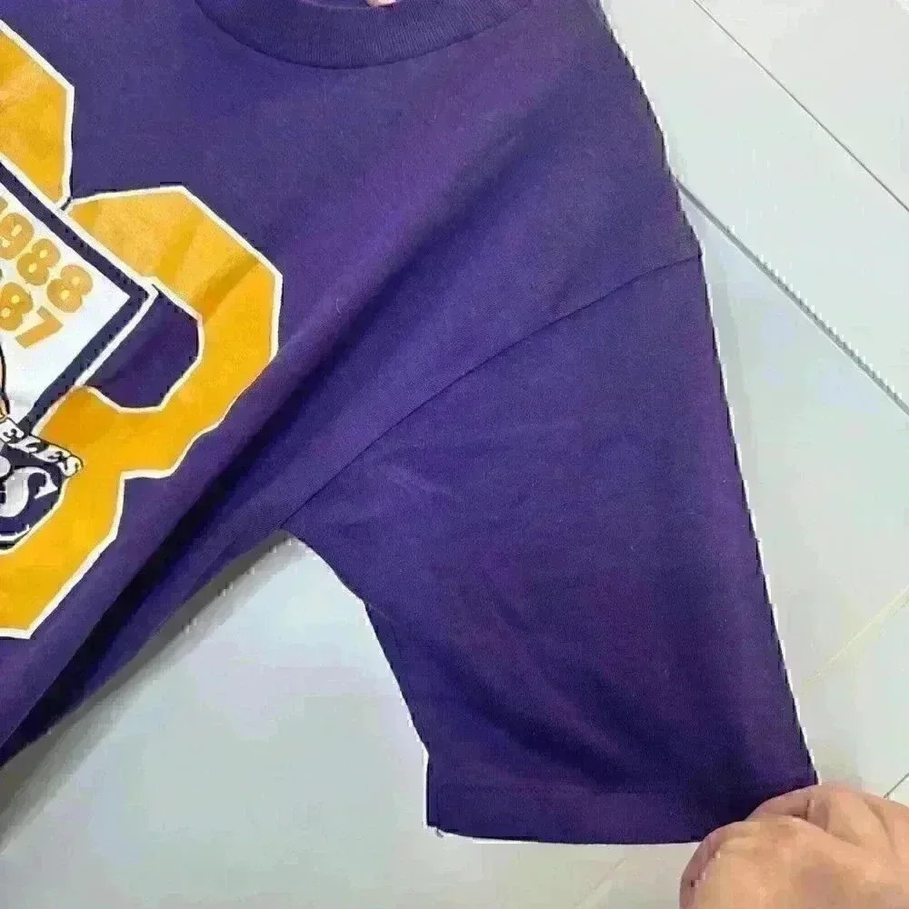Vintage 1988 Los Angeles Lakers Championship T-Shirt Size Large Single Stitch - Picture 4 of 12